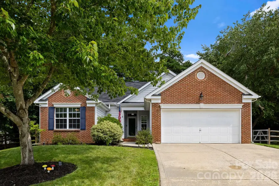 4002 Canbury Court, Charlotte, NC 28269 - #2