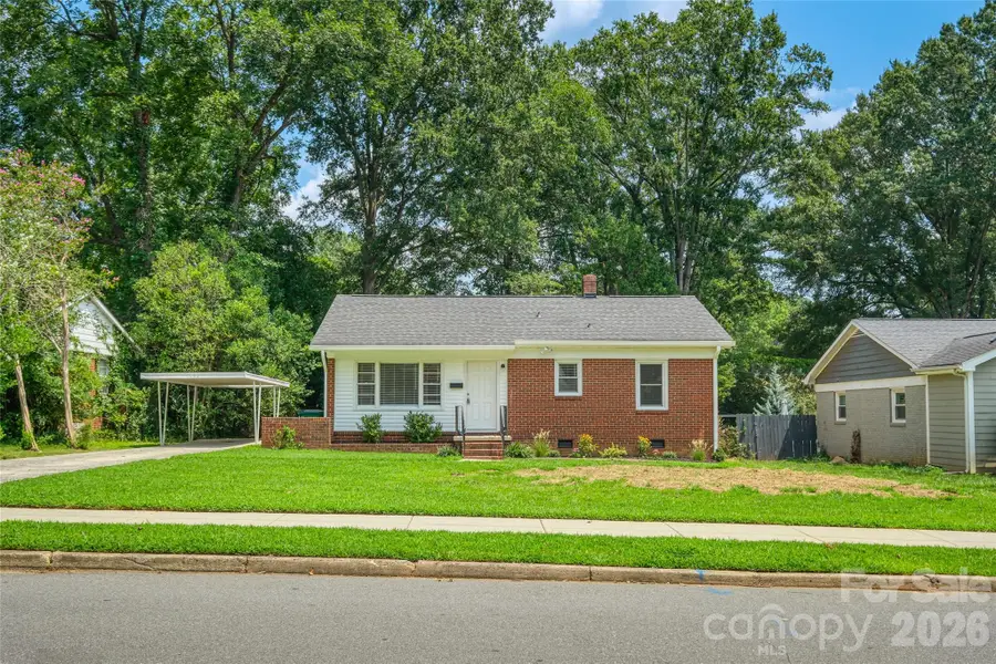 1062 Dresden Drive W, Charlotte, NC 28205 - #2