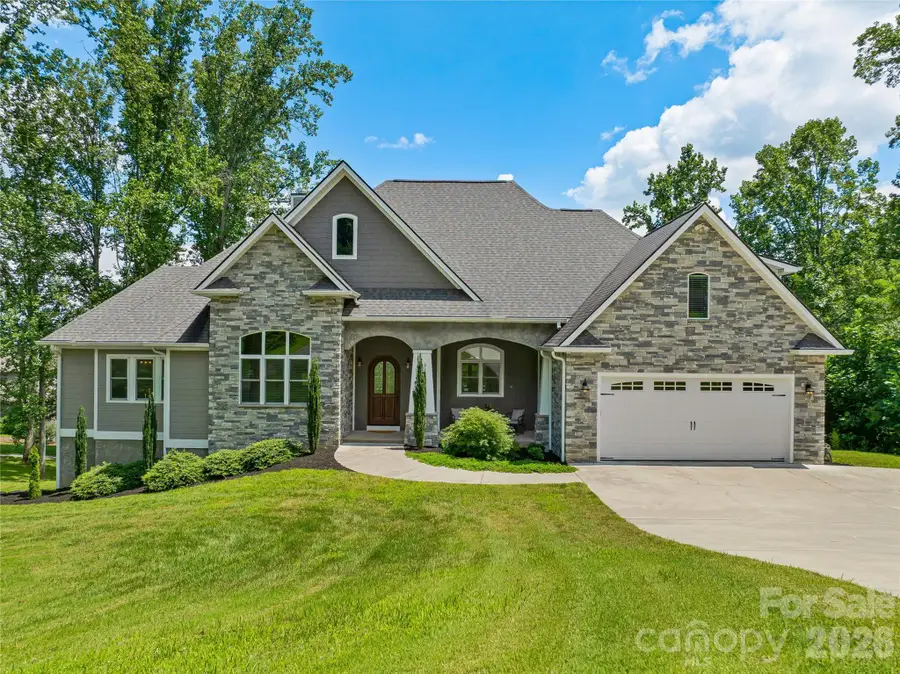 143 Gracie Lane, Mills River, NC 28759 - #2