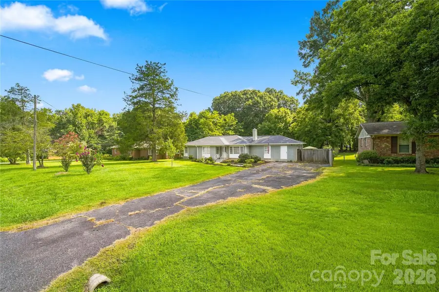 6142 King George Drive, Charlotte, NC 28213 - #3
