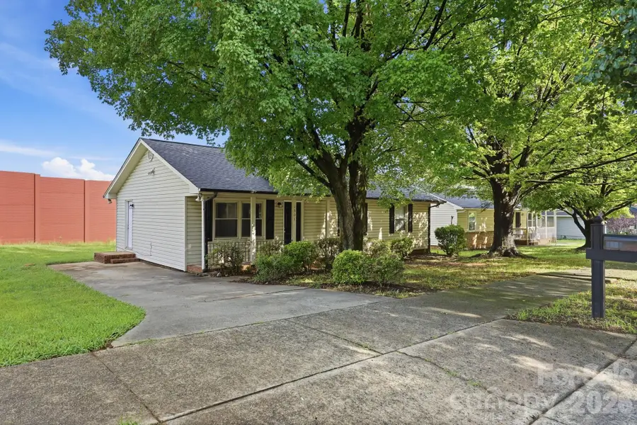 1501 Whisnant Street, Charlotte, NC 28206 - #2
