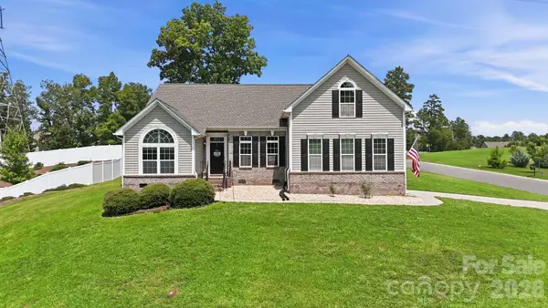 4851 Summerside Drive, Clover, SC 29710