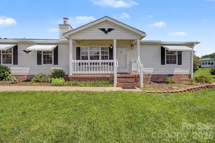 204 Red Birch Court, Hendersonville, NC 28739 - #2