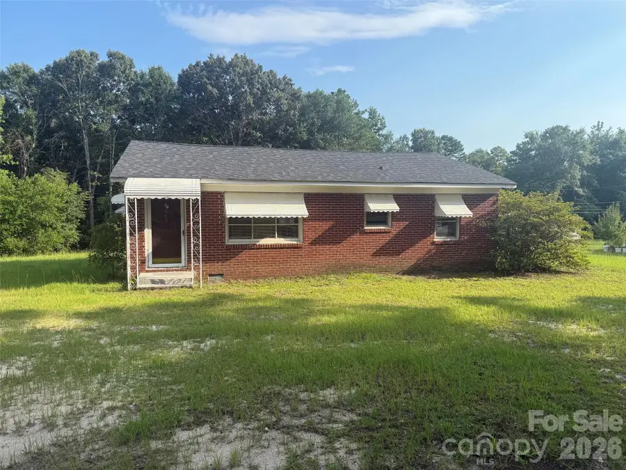 405 Woodland Drive, Kershaw, SC 29067 - #2
