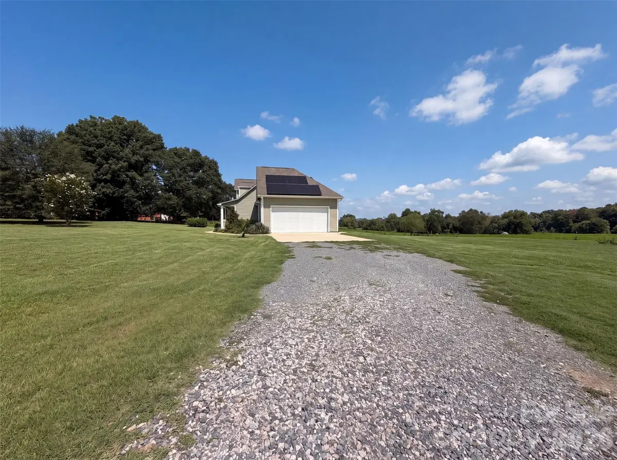 749 Williamsburg Estate Road, Clover, SC 29710 - #1