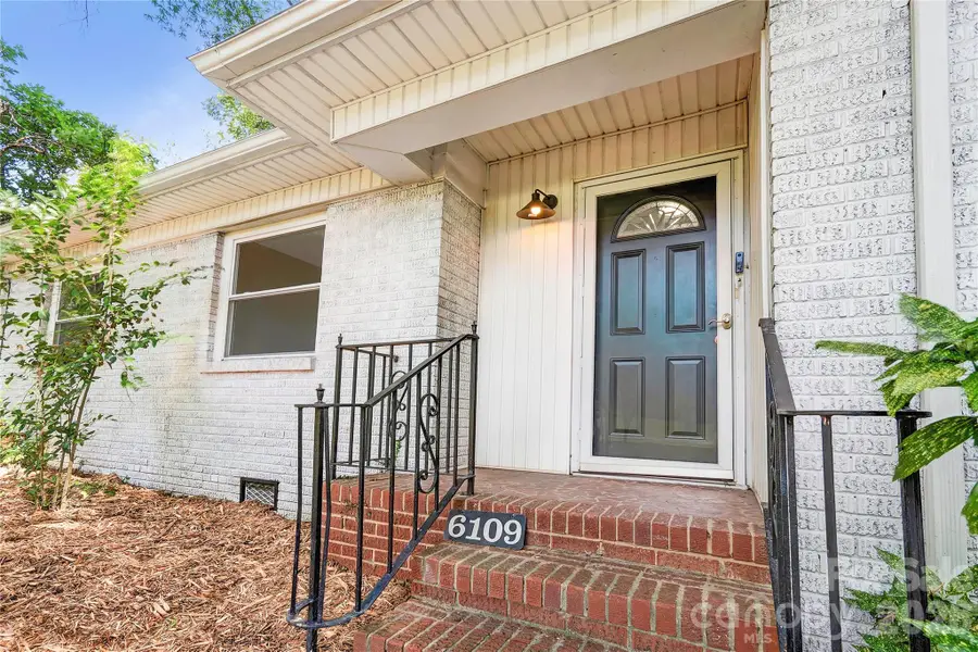 6109 Robinson Church Road, Charlotte, NC 28215 - #2