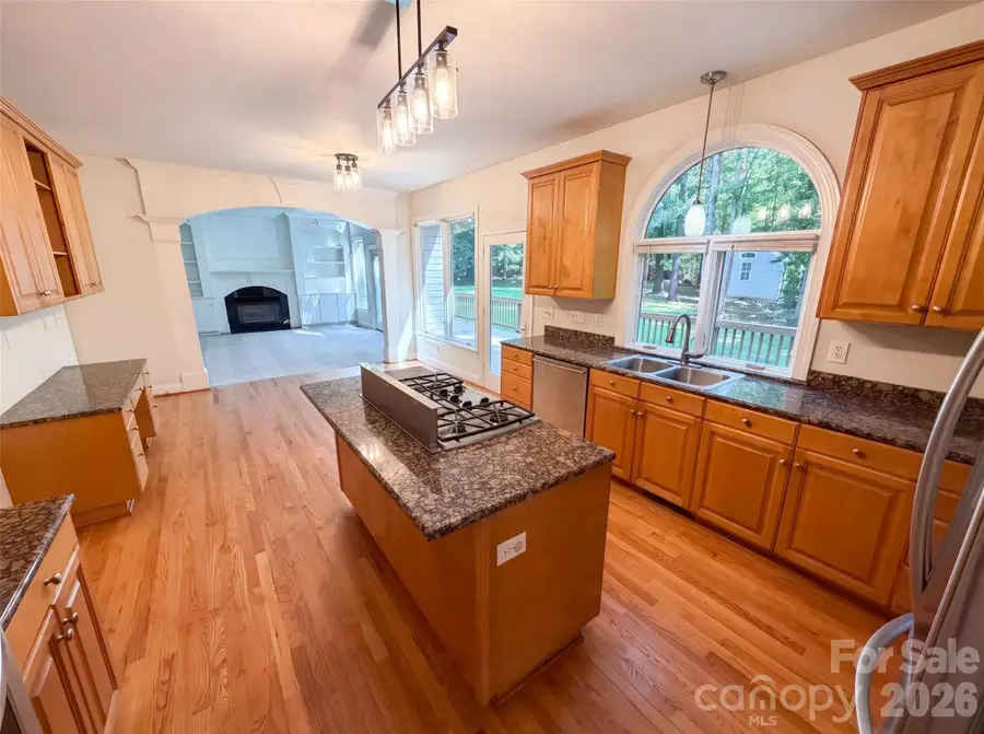 10124 Windtree Lane, Charlotte, NC 28215 - #2
