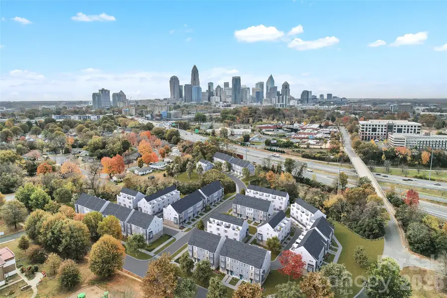 2126 Clarksdale Drive, Charlotte, NC 28206 - #2