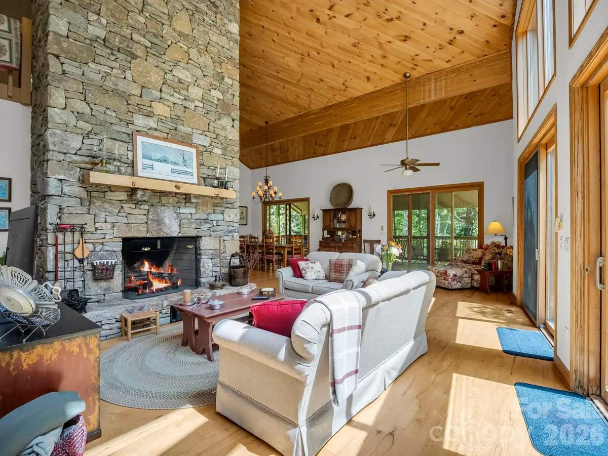 366 Summer Haven Road, Swannanoa, NC 28778 - #1