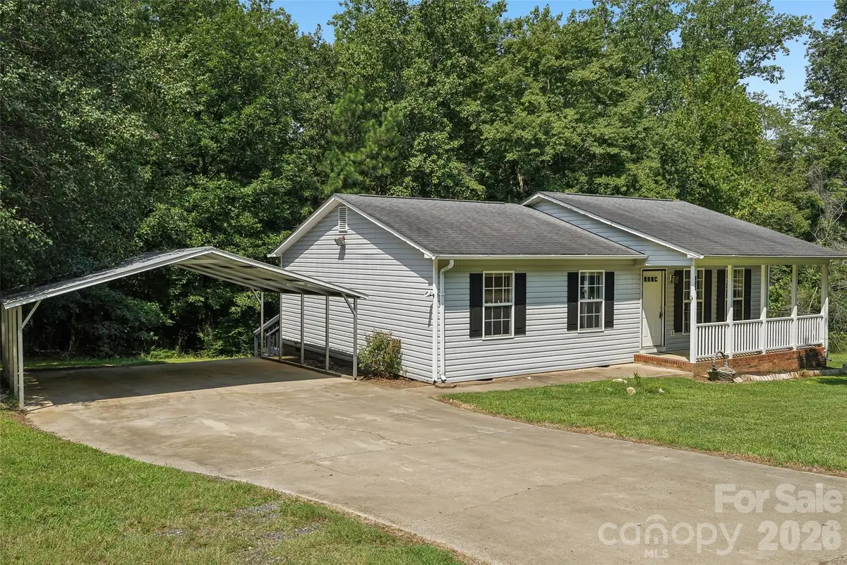 916 Long Branch Road, Grover, NC 28073 - #1