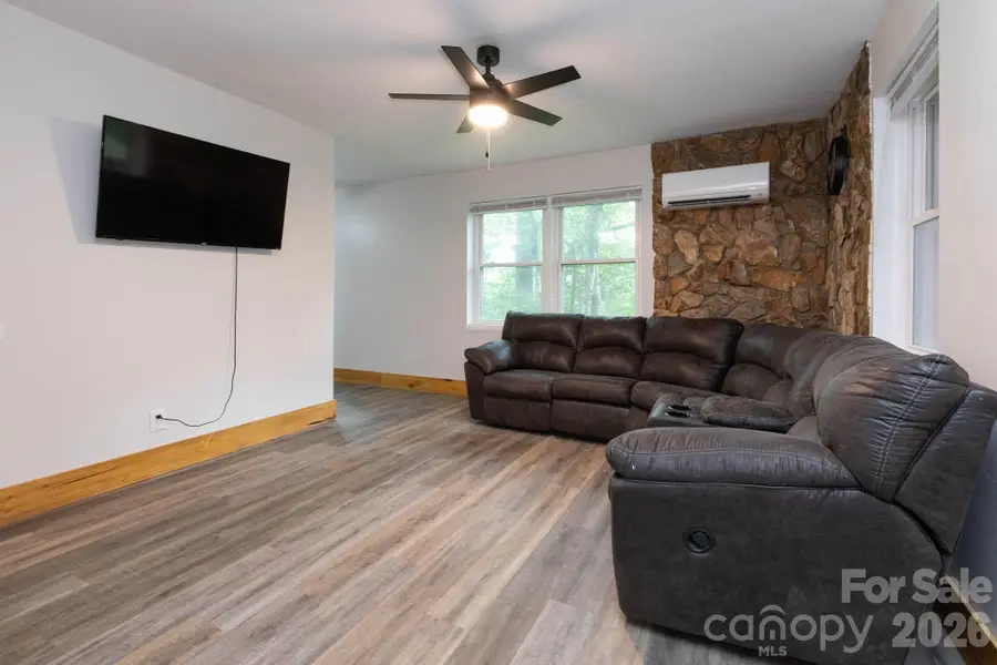 210 Sunset Farm Road, Whittier, NC 28789 - #3