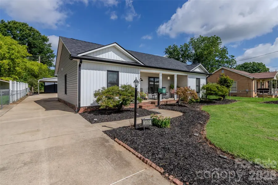 506 S Cansler Street, Kings Mountain, NC 28086 - #2