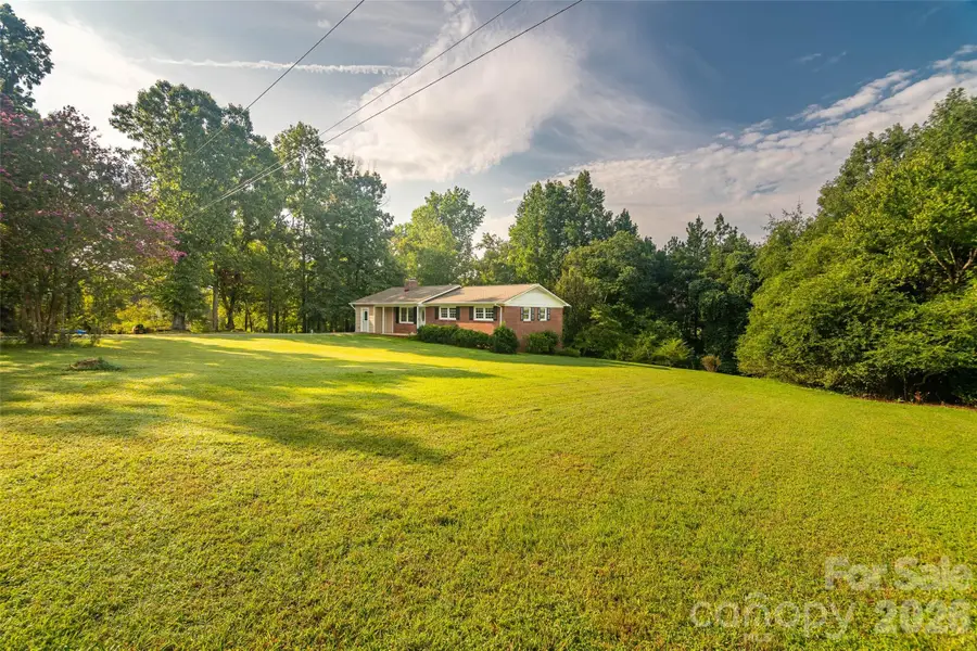 156 Eskimo Drive, Bostic, NC 28018 - #3