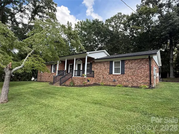806 Danbrook Circle, Lincolnton, NC 28092