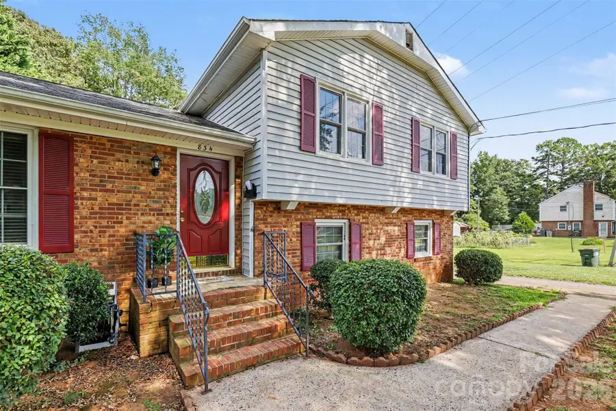 834 Applegate Court, Gastonia, NC 28054 - #2