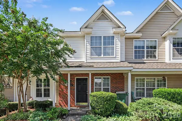 2962 Caldwell Ridge Parkway, Charlotte, NC 28213