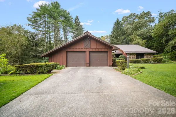 140 Redwood Street, Brevard, NC 28712