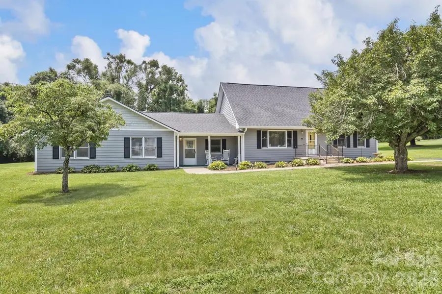 47 Cane Creek Circle, Fairview, NC 28730 - #2