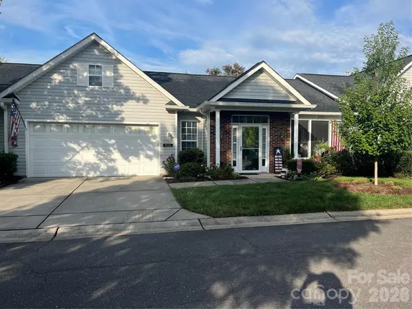 9126 Duckhorn Drive, Charlotte, NC 28277