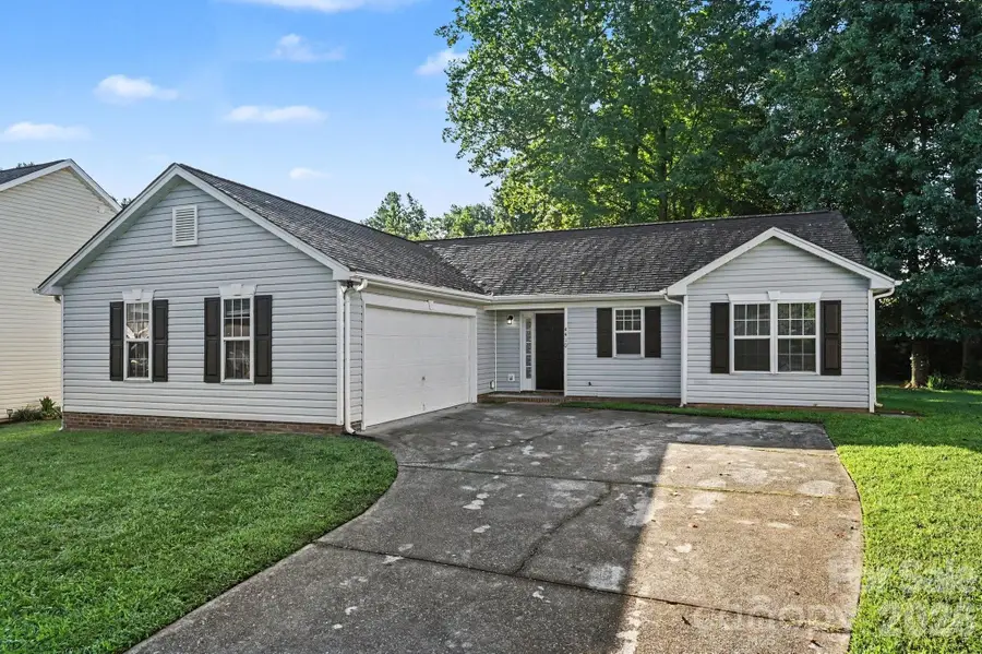 4410 Craven Hill Drive, Charlotte, NC 28216 - #2