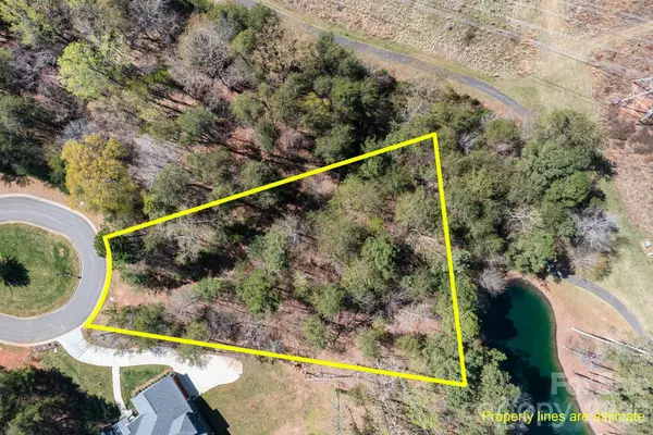1036 Glade Spring Court, Belmont, NC 28012