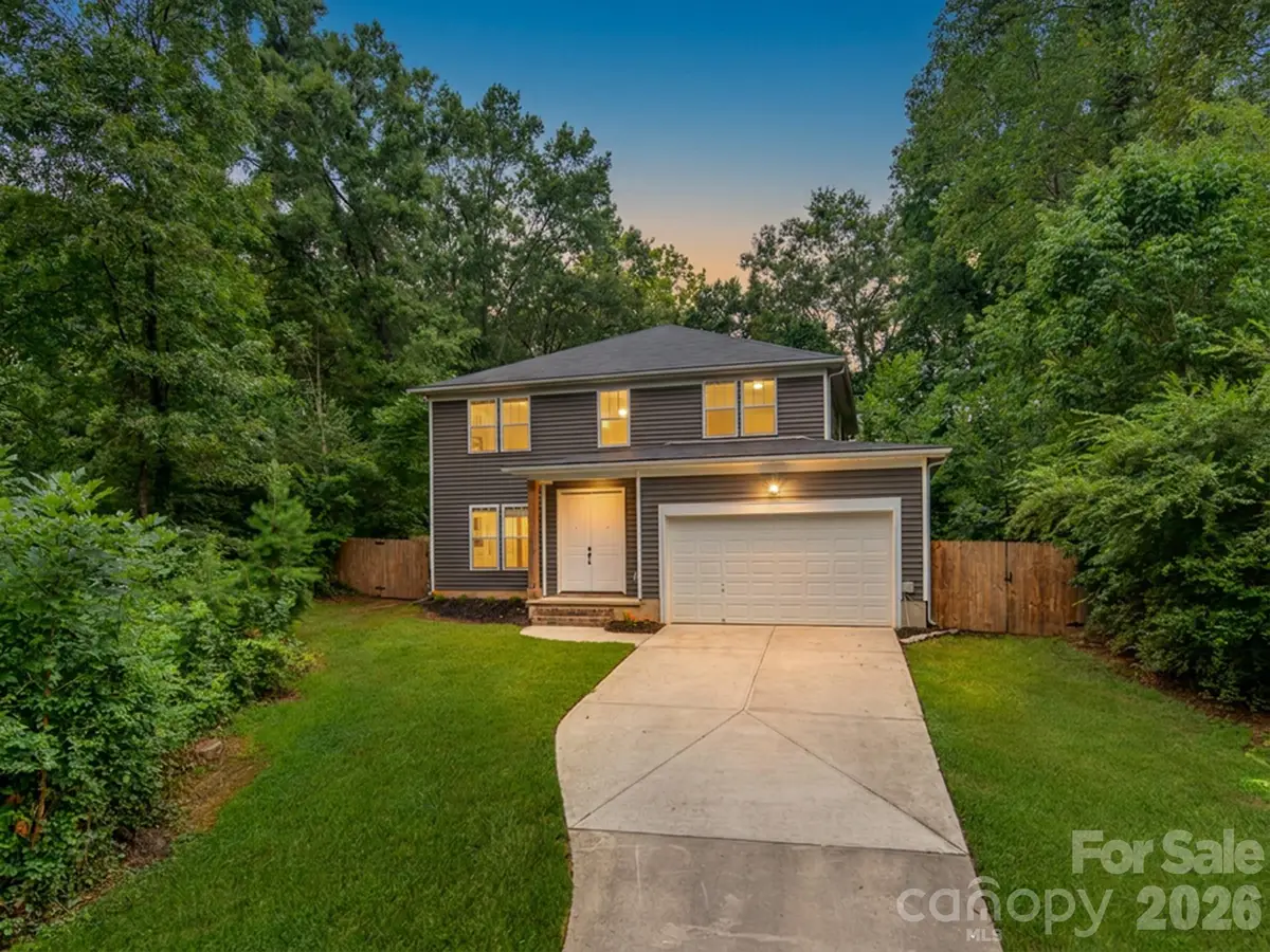 3021 Cresthill Drive, Charlotte, NC 28212 - #1