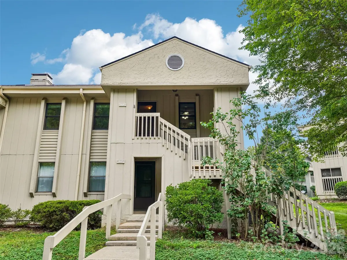 1106 Abbey Circle, Asheville, NC 28805 - #1