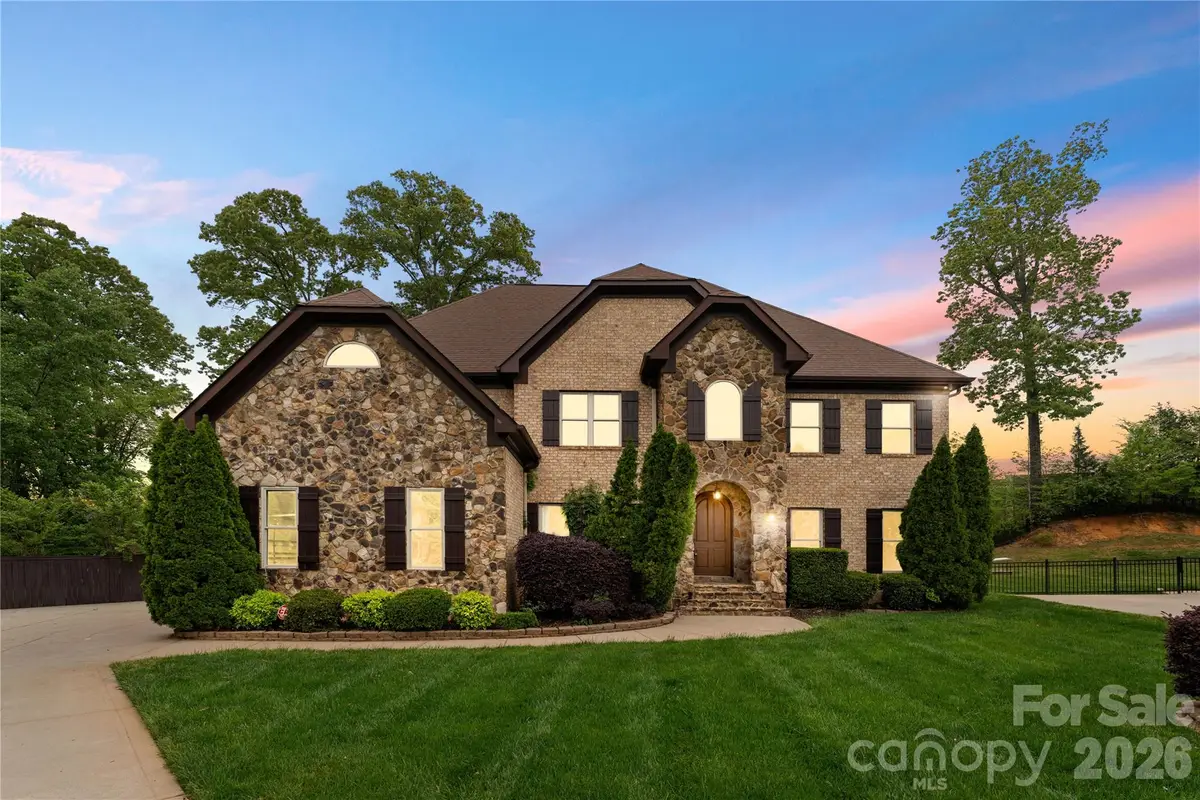 7307 Roseland Avenue, Charlotte, NC 28277 - #1