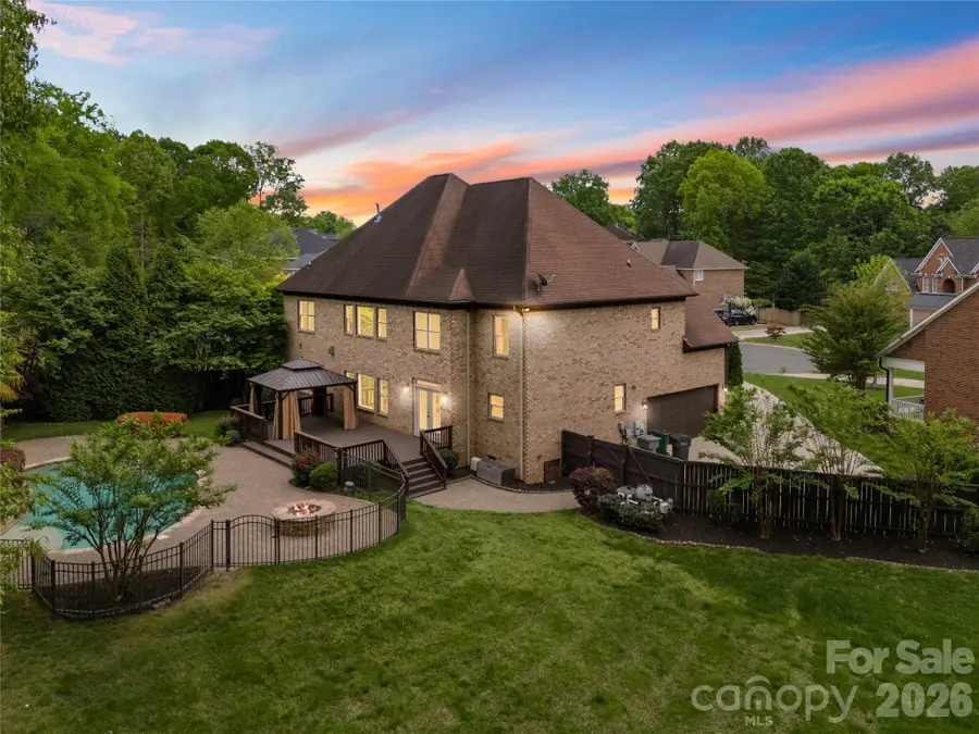 7307 Roseland Avenue, Charlotte, NC 28277 - #2