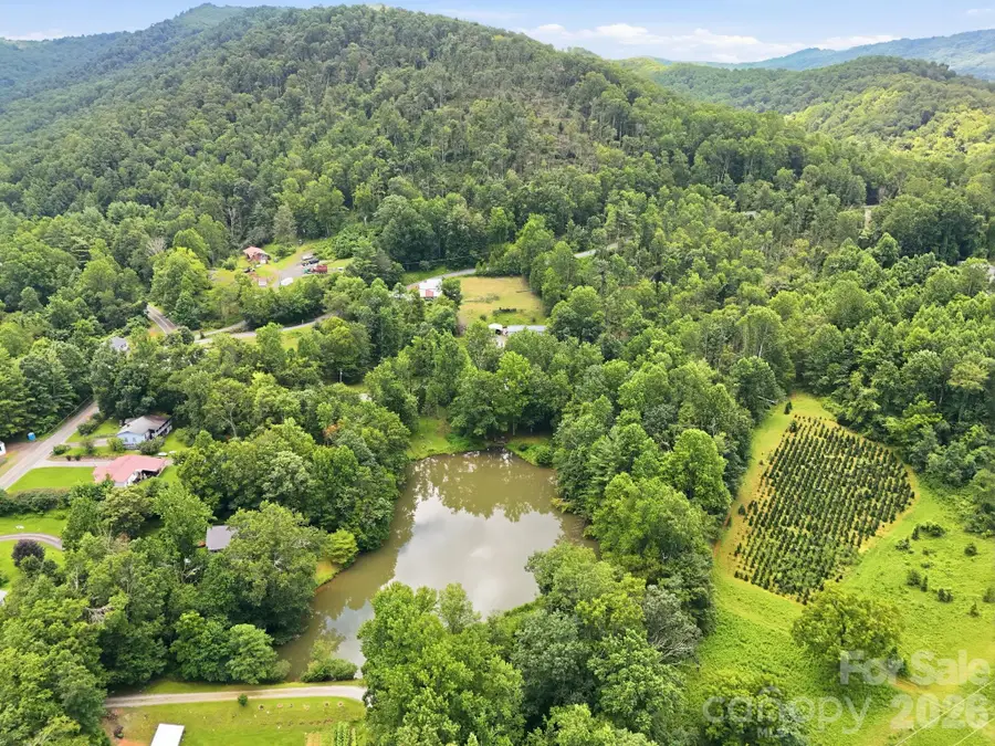 428 Hoot Owl Road, Spruce Pine, NC 28777 - #2