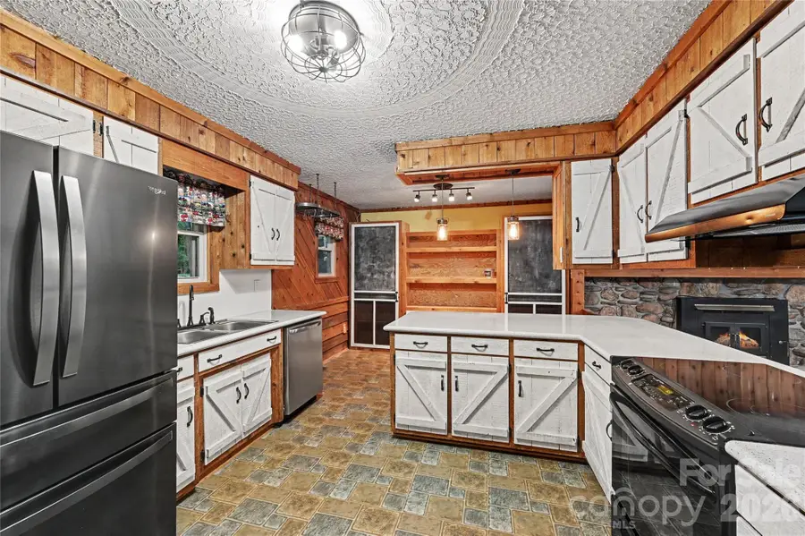 608 Hoyle Street, Lincolnton, NC 28092 - #3