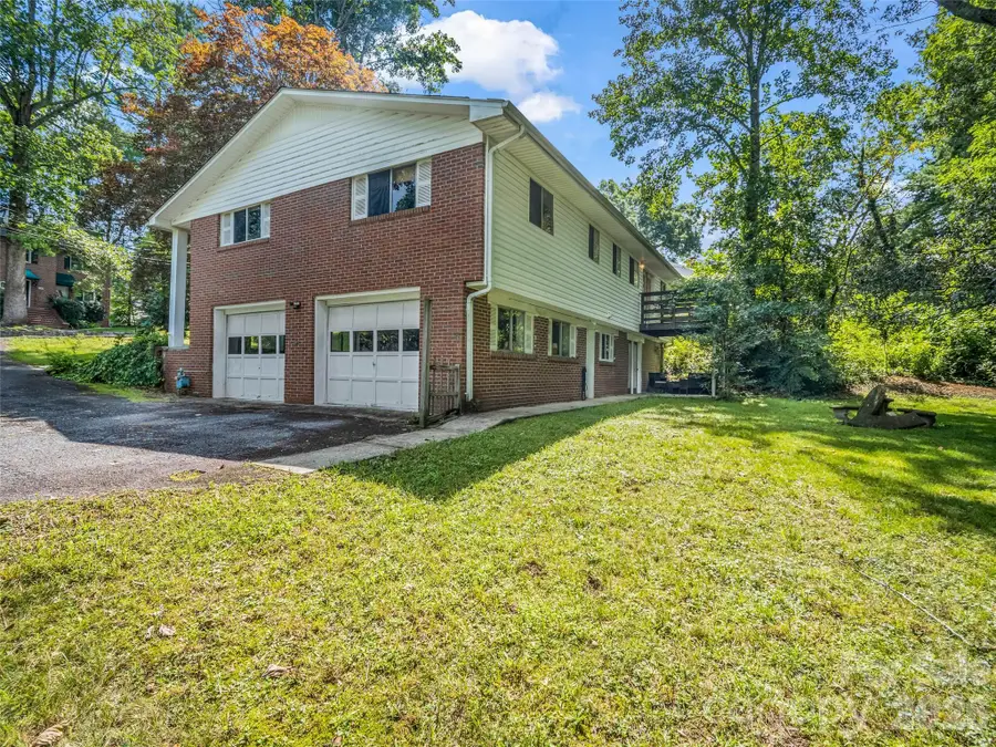 1317 Hyman Avenue, Hendersonville, NC 28792 - #3