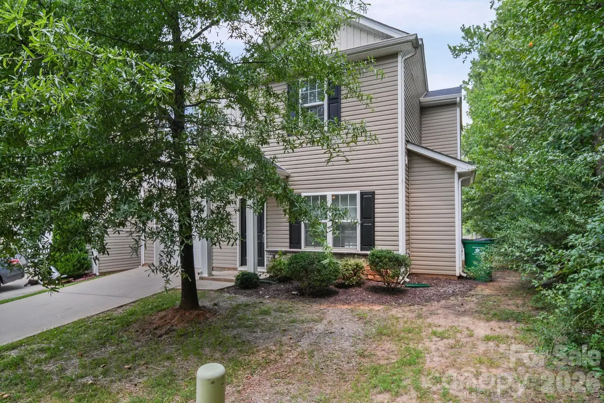 6013 Vista Woods Lane, Charlotte, NC 28215 - #1