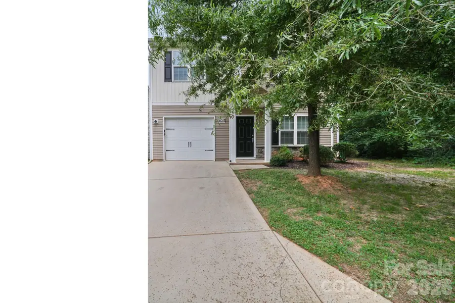 6013 Vista Woods Lane, Charlotte, NC 28215 - #2