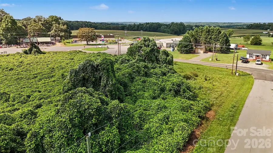 000 Oakland Avenue, Mocksville, NC 27028 - #2