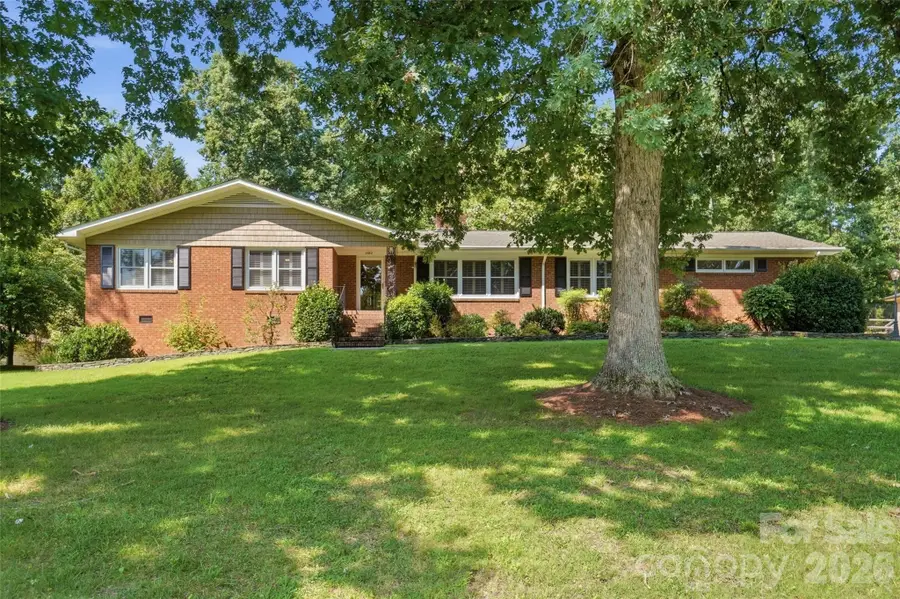 3282 Woodchuck Drive, Kannapolis, NC 28081 - #3