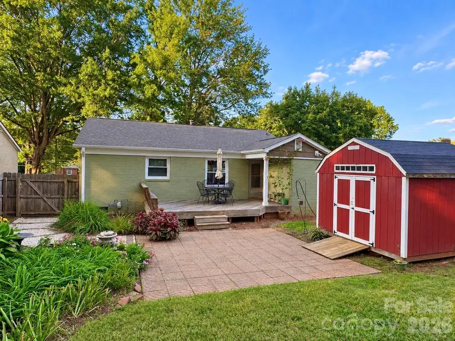 2720 Shamrock Drive, Charlotte, NC 28205 - #2