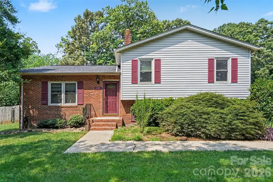 1751 Piney Road, Hickory, NC 28602 - #2