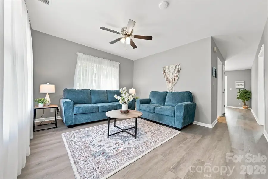 102 Brandywine Drive Ne #M-1, Conover, NC 28613 - #3