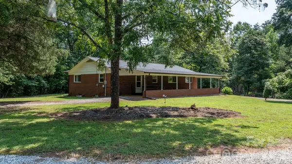 4370 Dynasty Lane, Hudson, NC 28638