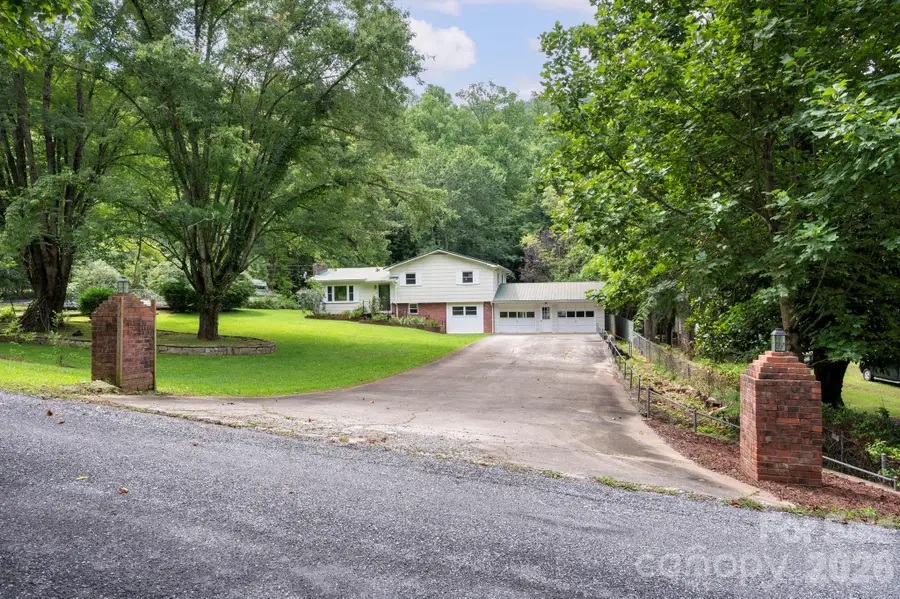 1244 Macktown Road, Sylva, NC 28779 - #2