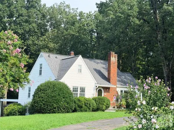 3732 Hickory Highway, Statesville, NC 28677