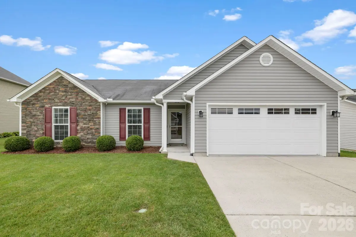 38 E Swift Creek Road, Fletcher, NC 28732 - #1