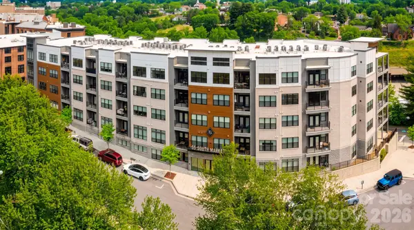 55 S Market Street #501, Asheville, NC 28801