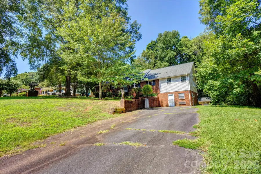 6733 Burkandt Road, Charlotte, NC 28227 - #2