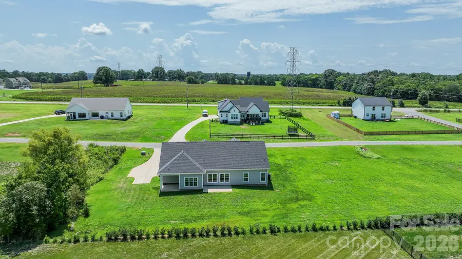 3013 Isle Lane, Monroe, NC 28110 - #3