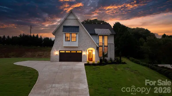 2670 Charleston Court, Claremont, NC 28610
