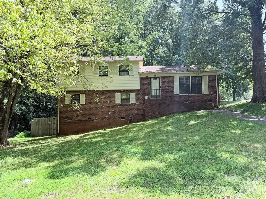 931 Pineborough Road, Charlotte, NC 28212 - #2