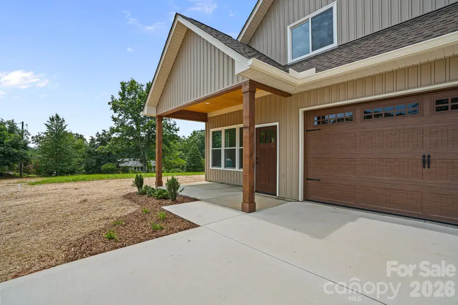 708 Meadowood Street, Hudson, NC 28638 - #3