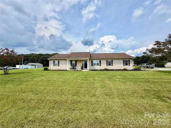 134 Brentwood Drive, Taylorsville, NC 28681